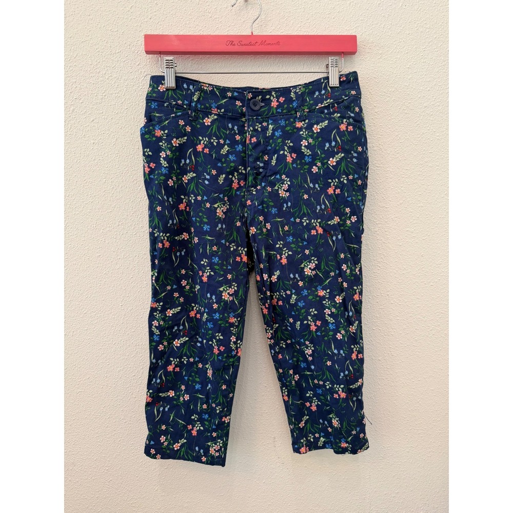 St. John's Bay Womens Navy Floral Capri Pants Size 6P Cropped Trousers